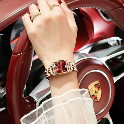 Poedagar Luxury Diamond Ladies Watch